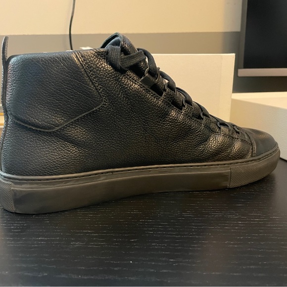 Balenciaga Shoes - Picture 7 of 12